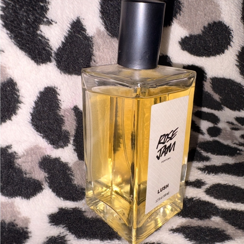 Lush Rose Jam Perfume - Picture 2 of 4
